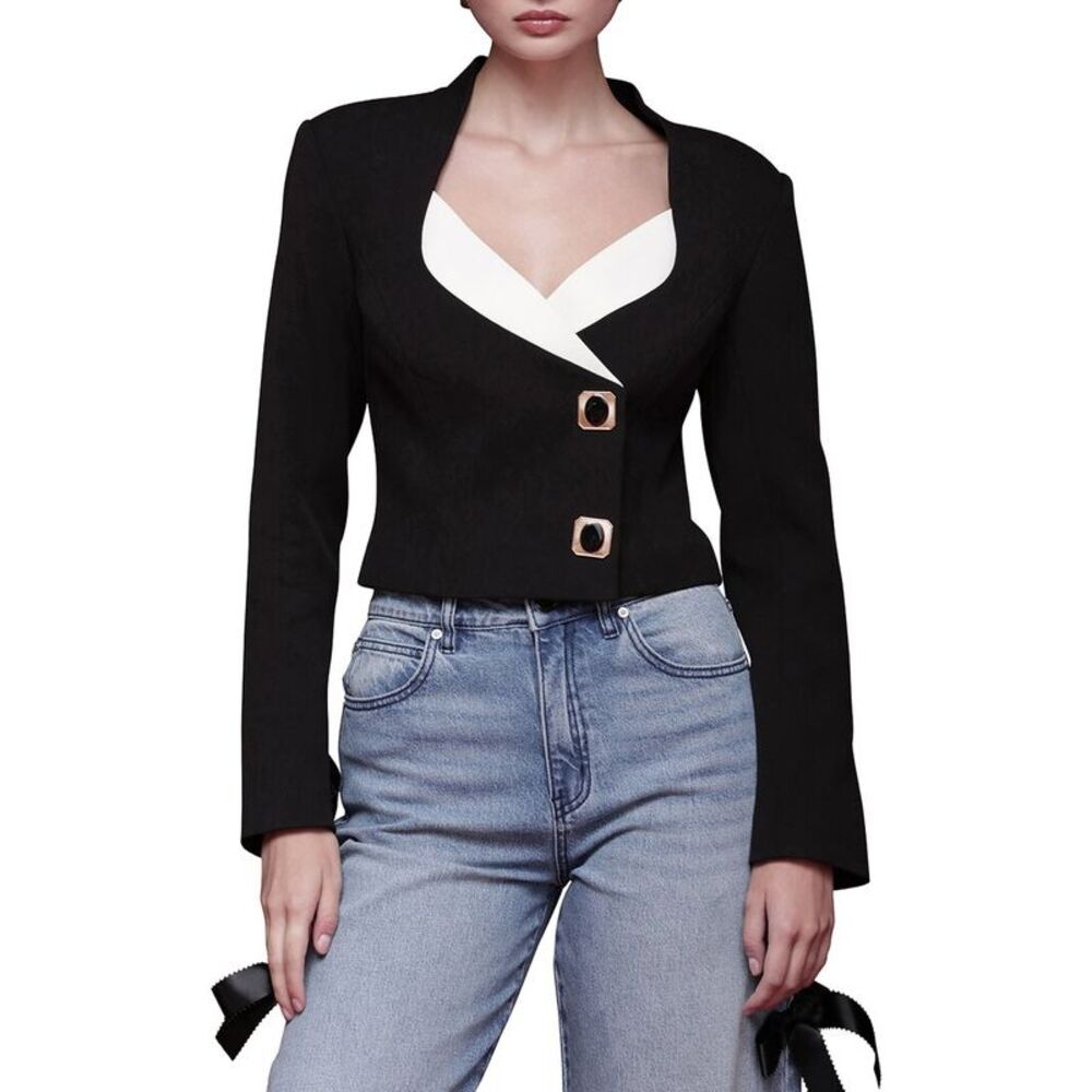 Avec Les Filles Womens Contrast Lapel Cropped Blazer